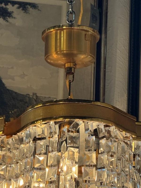 French Gilt Bronze and Crystal Chandelier - Image 5