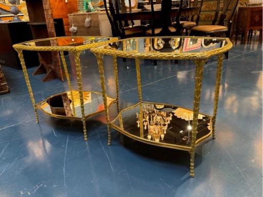 Pair of Italian Maison Bagues Manner Gilt Side Tables - Image 5