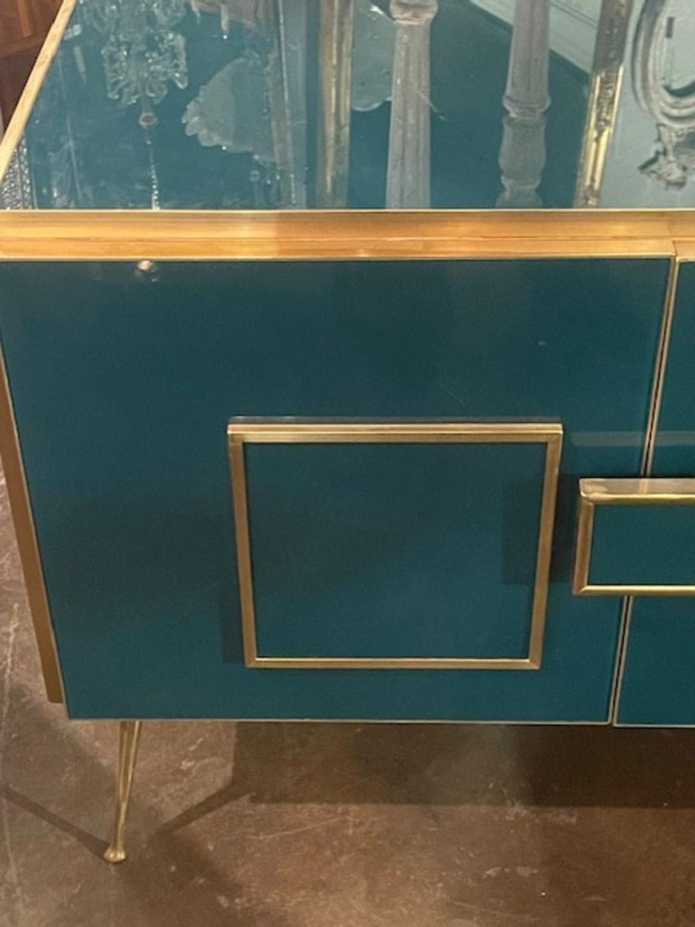 Modern Murano Glass and Brass Cabinet in Peacock Plume Green - Image 4