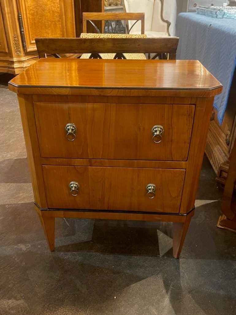 19th c. German Biedermeier Walnut Side Table - Image 2