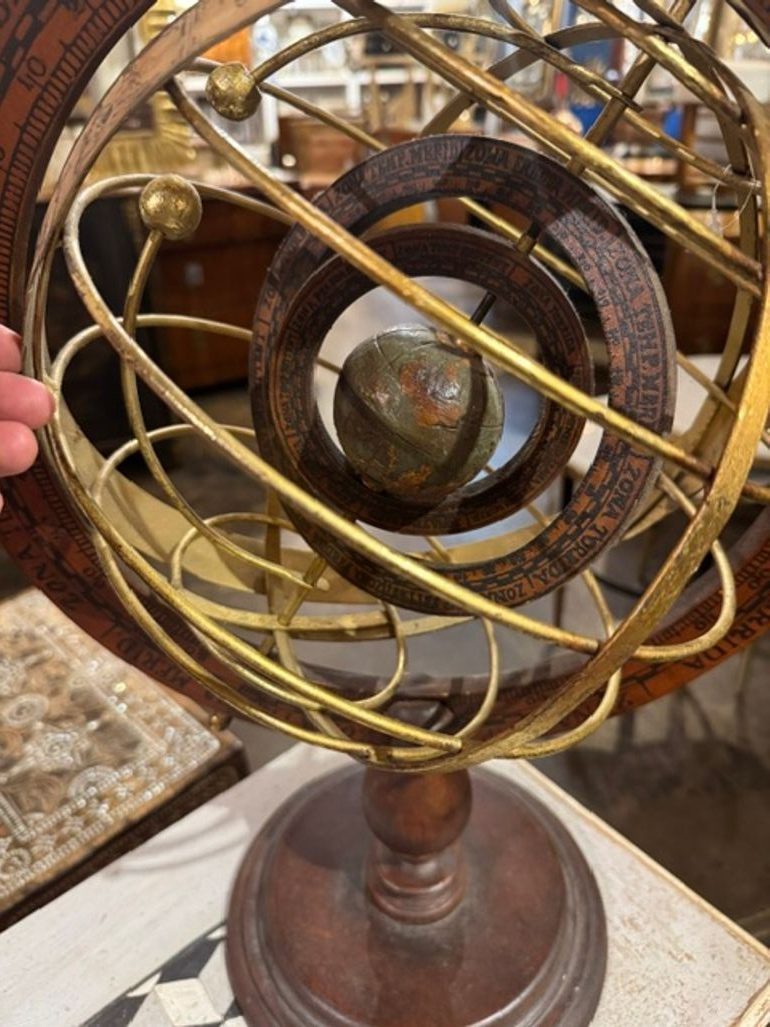 Vintage Italian Celestial Globe - Image 3