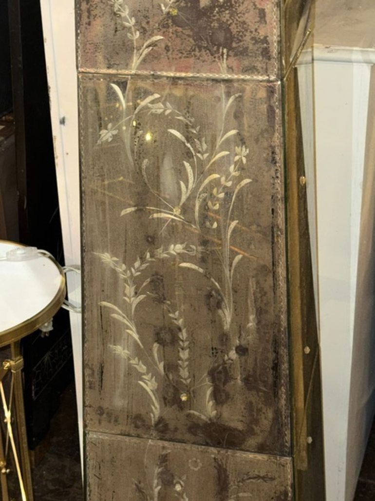 Large Vintage Italian Venetian Etched Glass Obelisk - Image 3