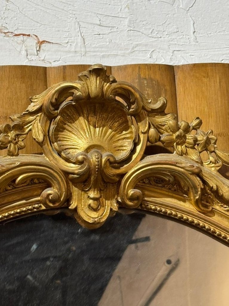 19th c. French Louis XV Giltwood Mirror - Image 4