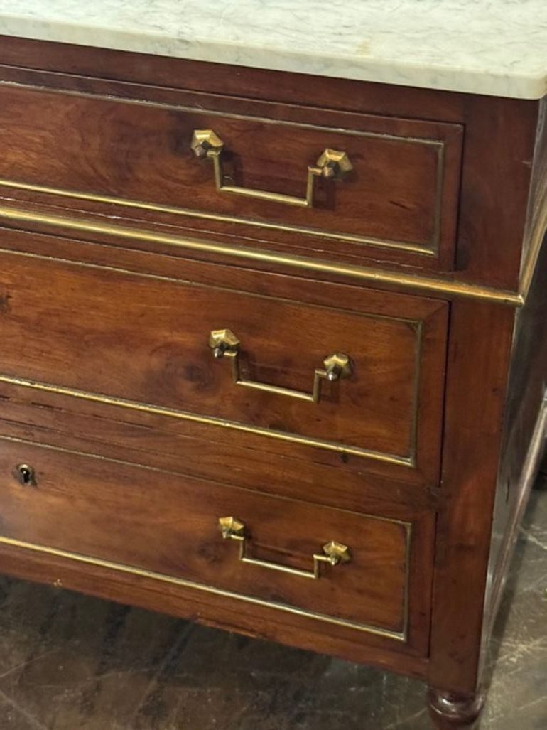 19th c. French Directoire’ Mahogany Chest - Image 5