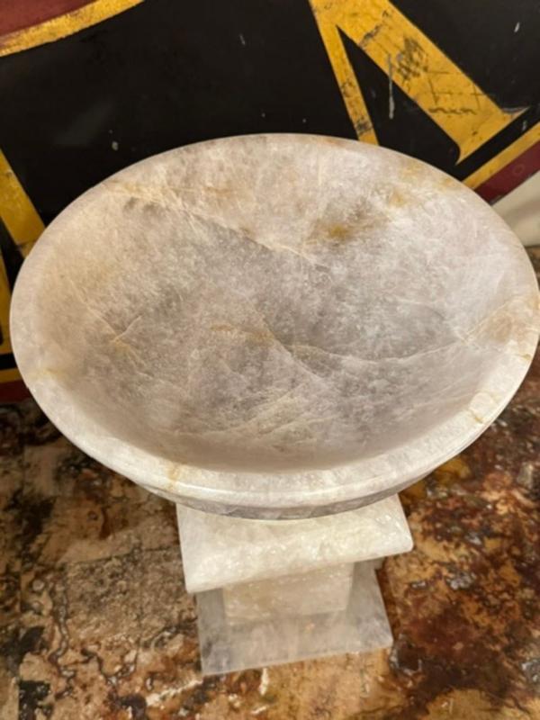 Pair of Large Scale Rock Crystal Tazzas - Image 5