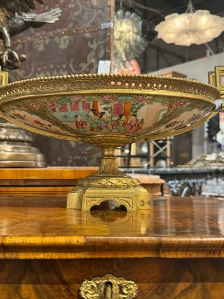 19th c. French Rose Medallion and Gilt Bronze Centerpiece - Image 7