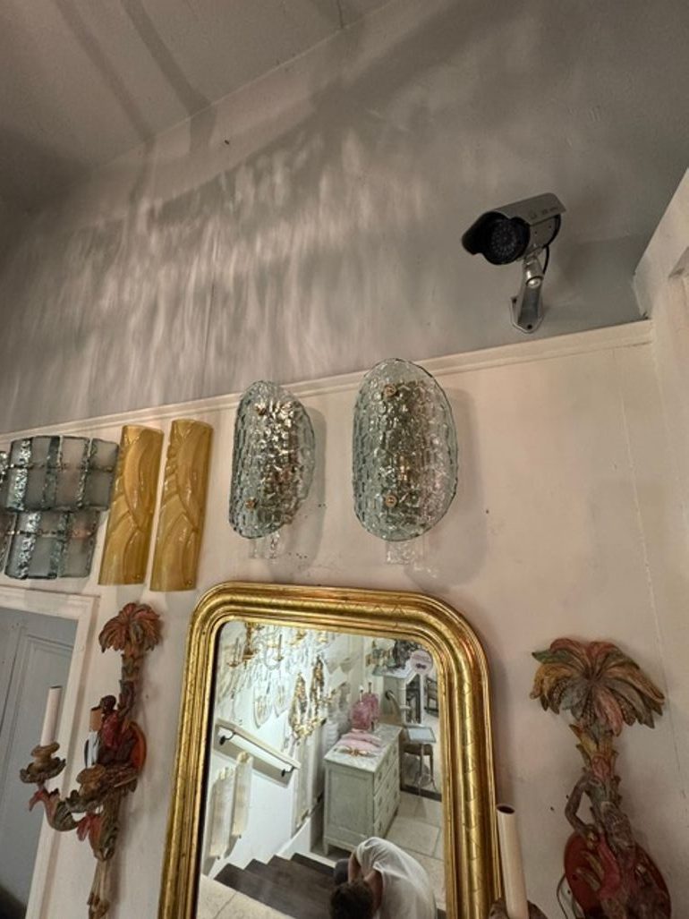 Pair of Murano Turtle Shell Sconces in Fontana Green - Image 3