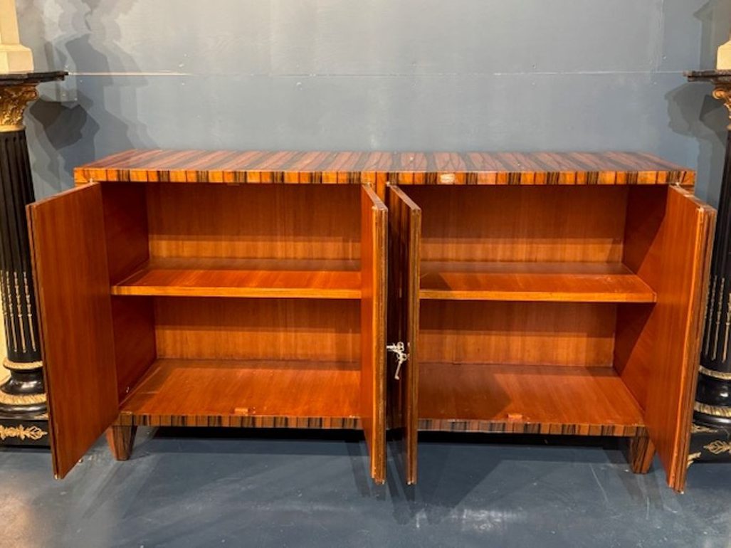 Italian Art Deco Macassar Ebony Sideboard - Image 3