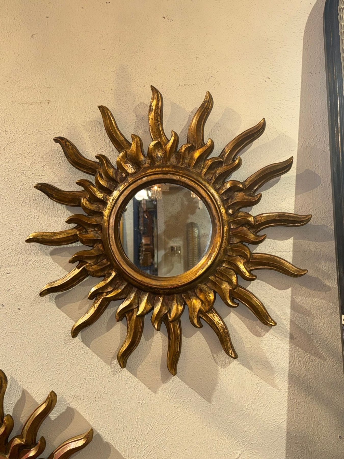 Pair of Italian Giltwood Sunburst MIrrors - Image 3