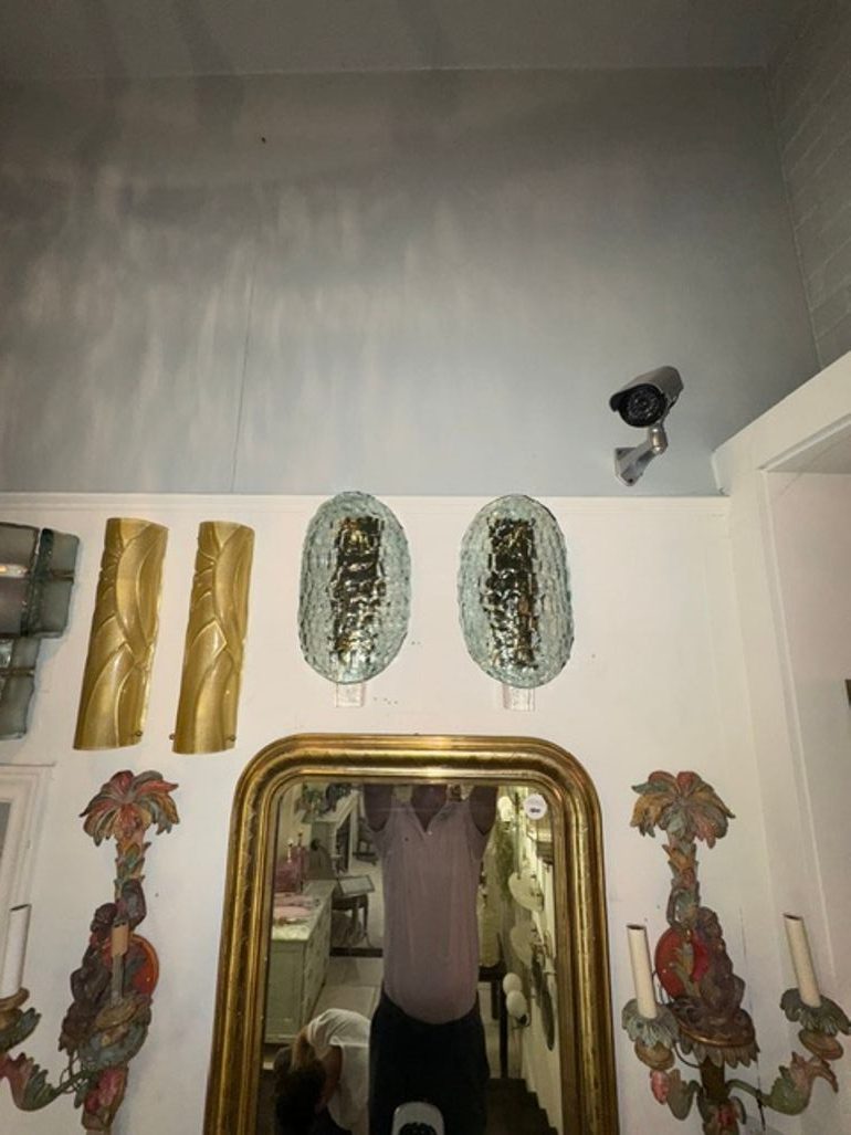 Pair of Murano Turtle Shell Sconces in Fontana Green - Image 7
