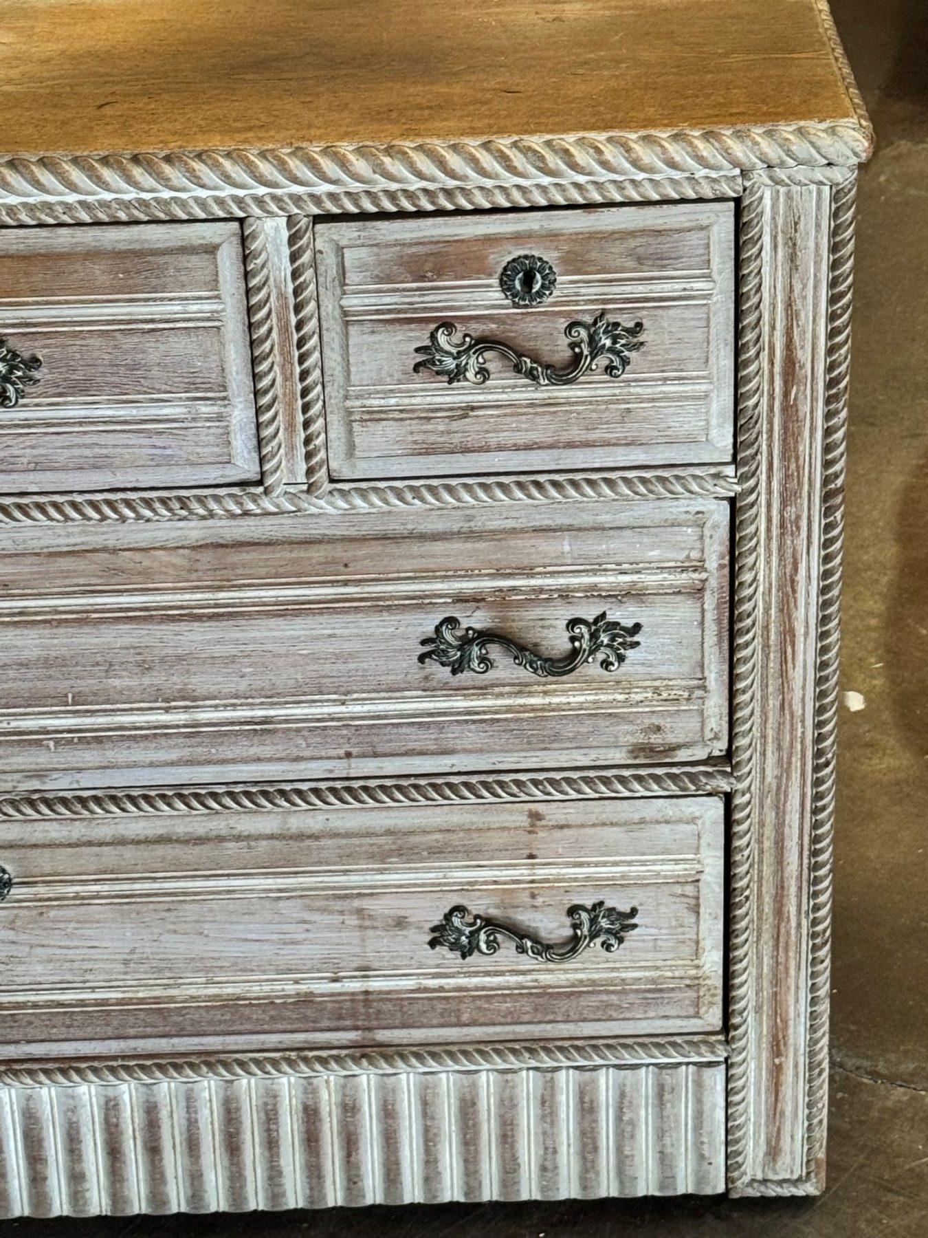 Vintage French Whitewashed Oak Chest - Image 4