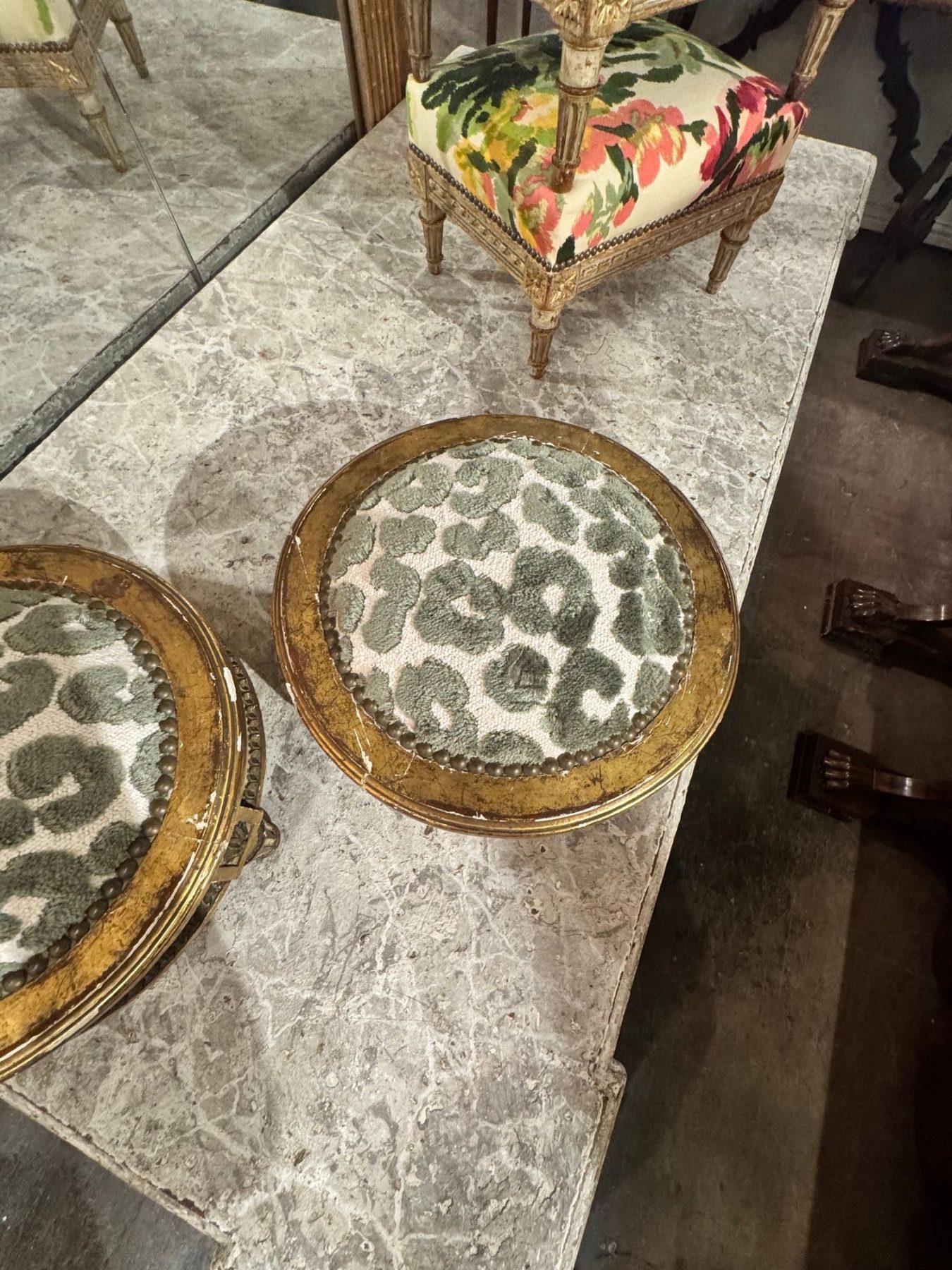 Pair of French Louis XVI Giltwood Ottomans - Image 7