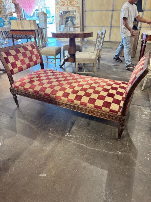 18th c. Italian Walnut Day Bed - Image 9
