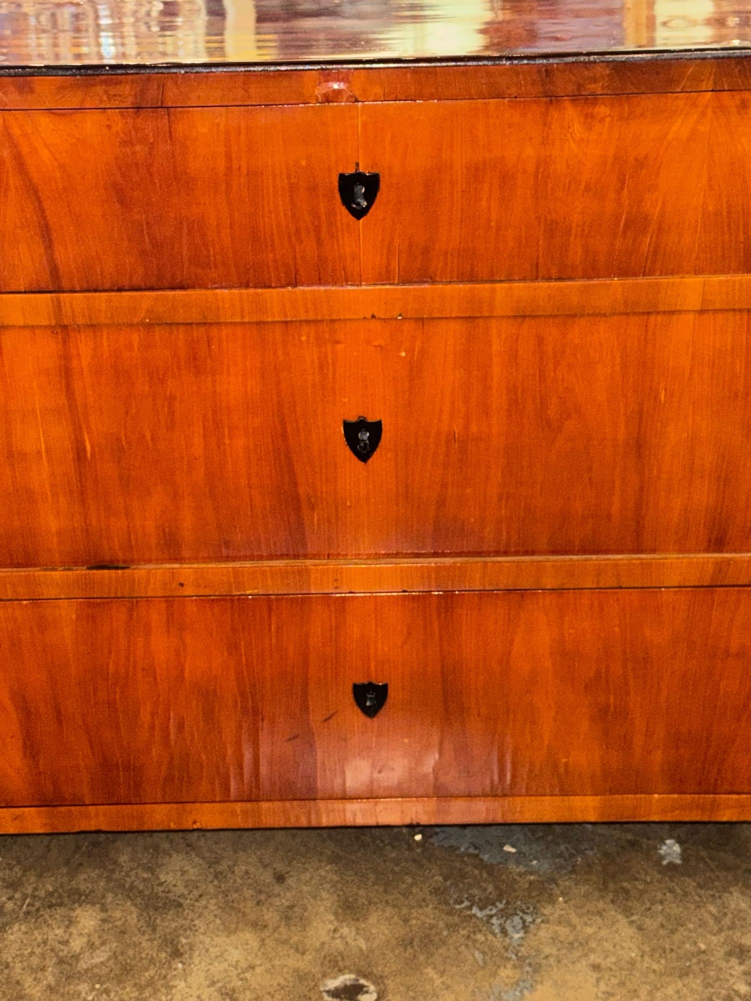 19th c. German Biedermeier Mahogany Commode - Image 3