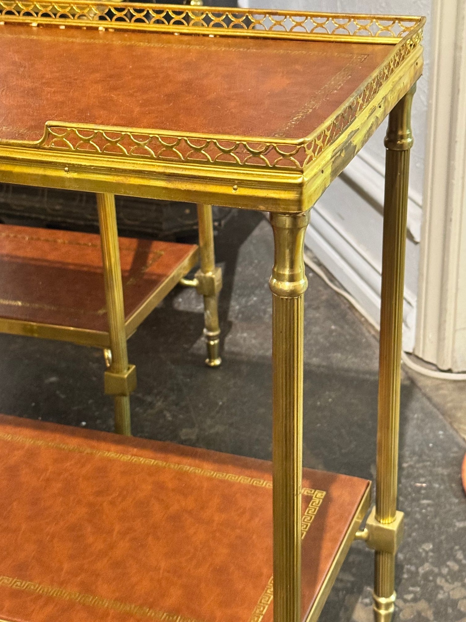 Pair of Italian Bagues Style Brass and Leather Side Tables - Image 4