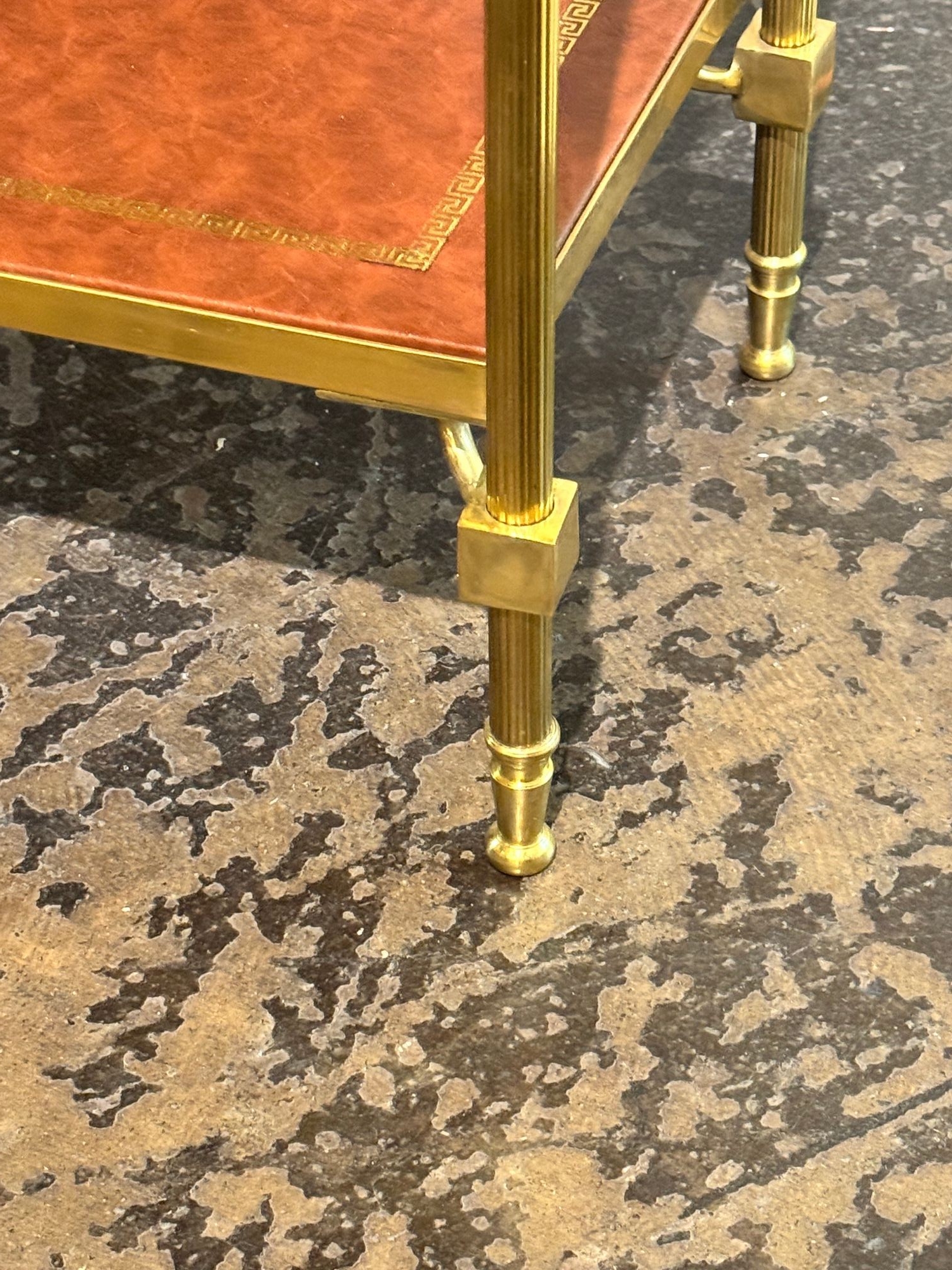 Pair of Italian Bagues Style Brass and Leather Side Tables - Image 5