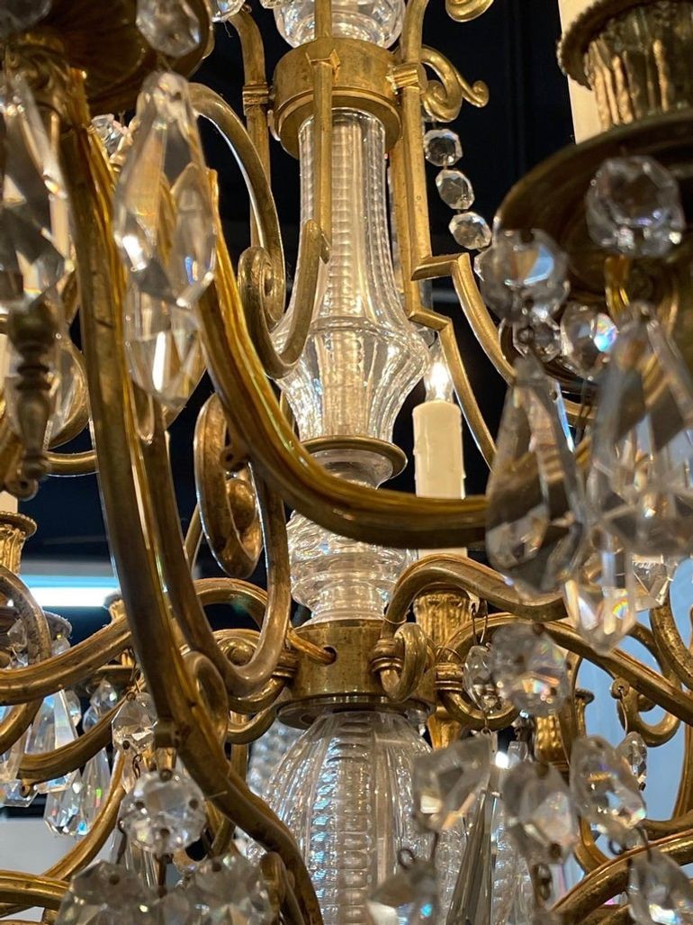 19th Century French Gilt Bronze and Crystal 20 Light Chandelier - Image 5