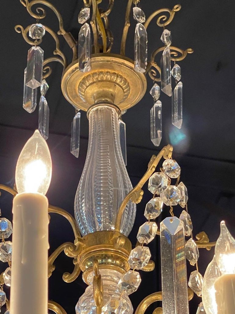19th Century French Gilt Bronze and Crystal 20 Light Chandelier - Image 6