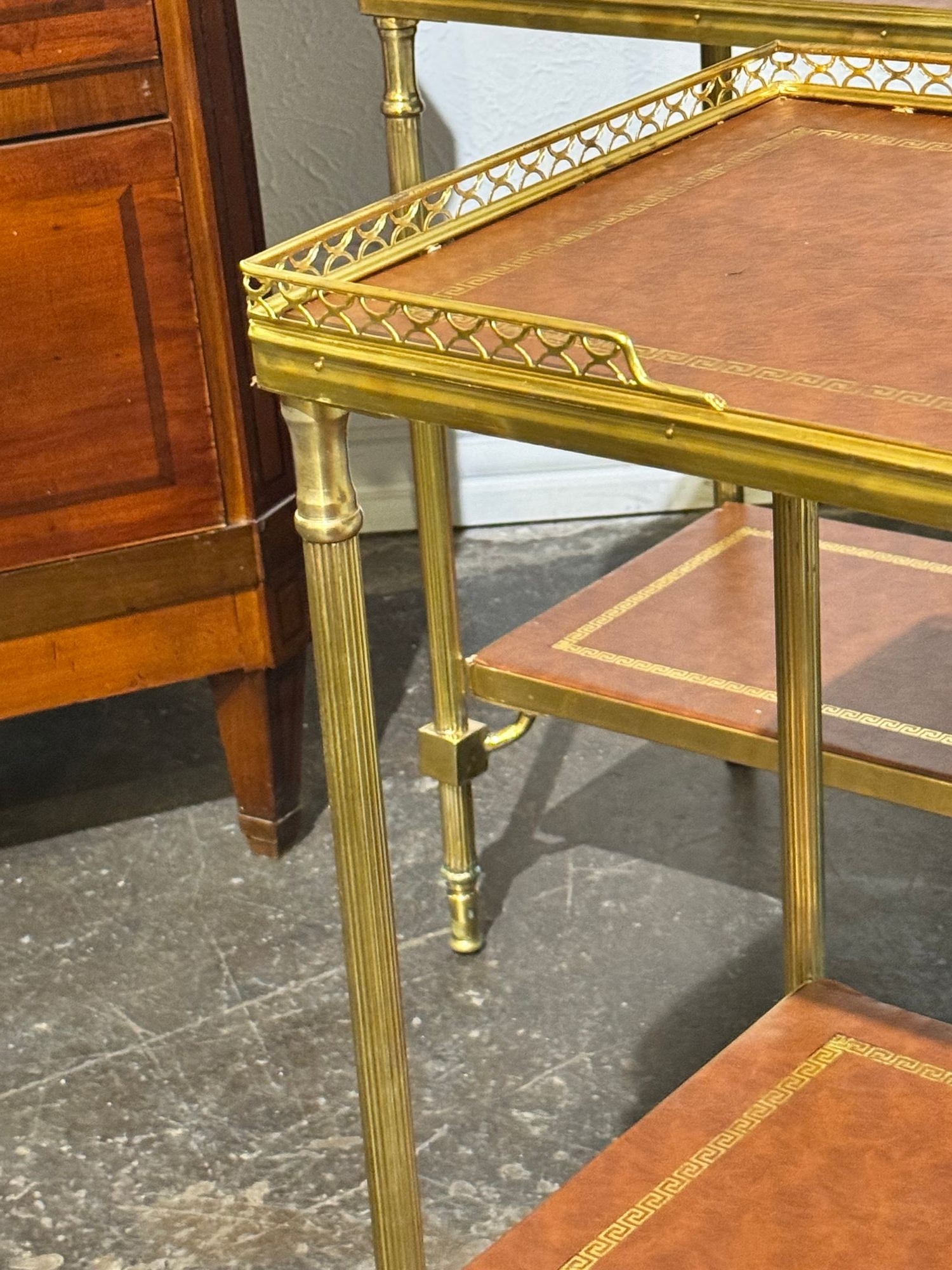 Pair of Italian Bagues Style Brass and Leather Side Tables - Image 7