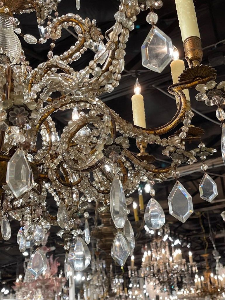 19th Century Italian Beaded Crystal and Gilt Bronze 12 Light Chandelier - Image 7