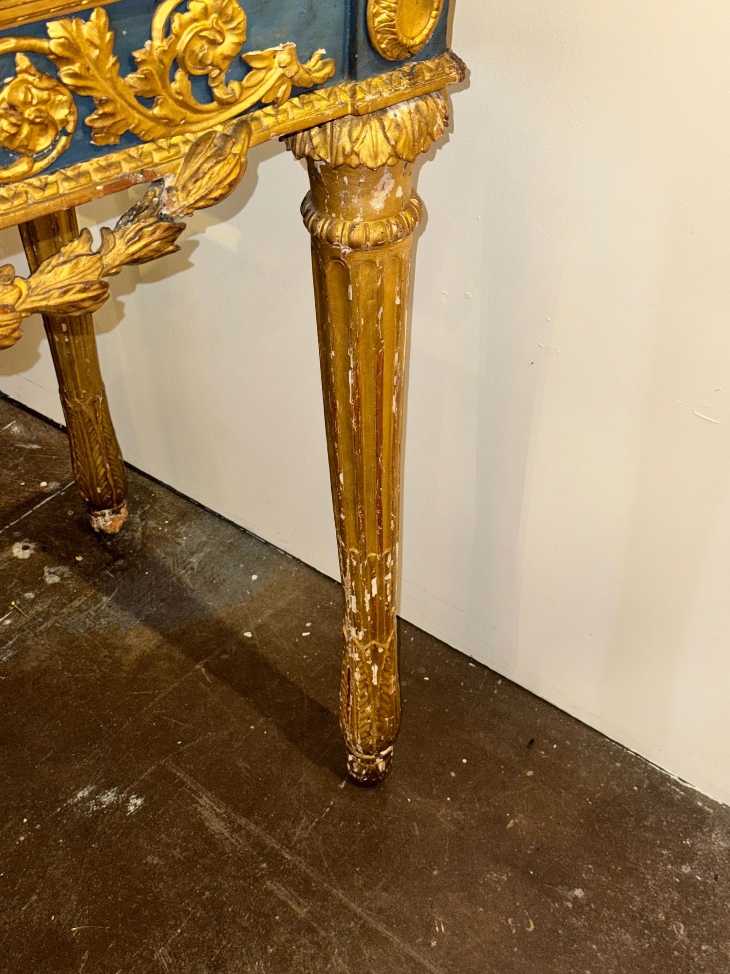 18th c. Italian Neoclassical Parcel Gilt Console - Image 8