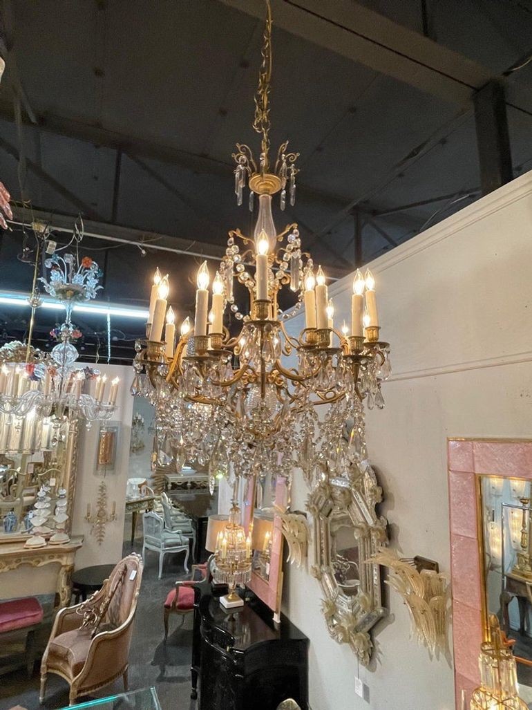 19th Century French Gilt Bronze and Crystal 20 Light Chandelier - Image 9