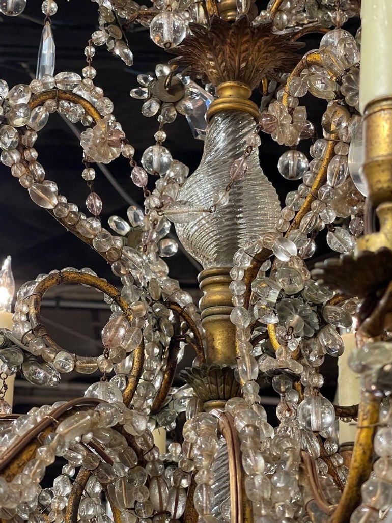 19th Century Italian Beaded Crystal and Gilt Bronze 12 Light Chandelier - Image 9