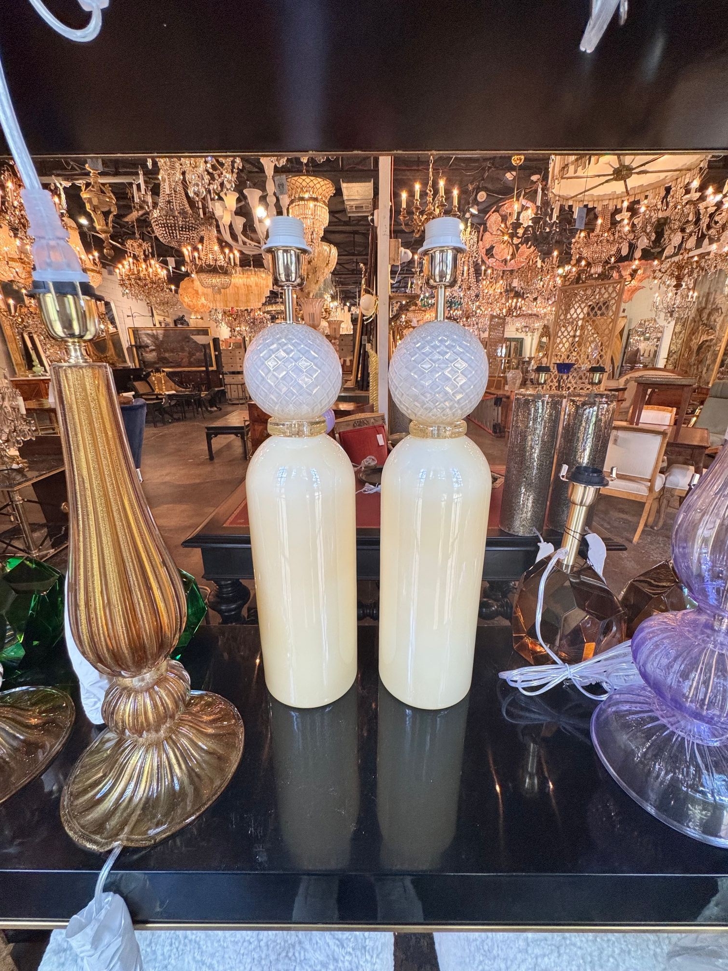 Pair of Murano Ivory Glass Cone Form Lamps - Image 3
