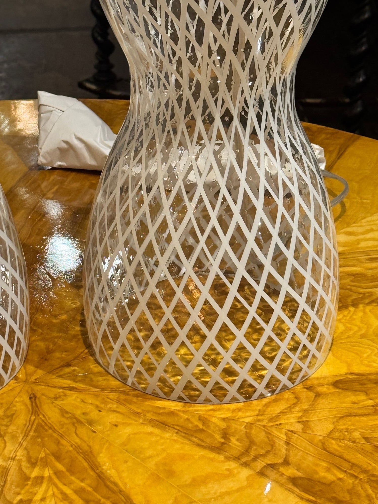 Pair of Vintage Murano Glass Lattice Lamps - Image 5