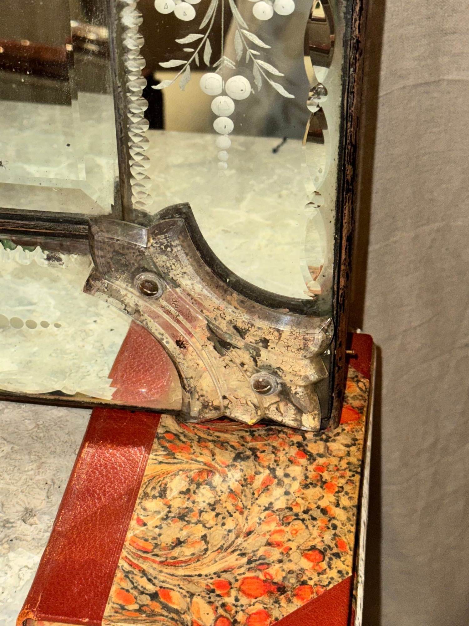 Early 20th c. Venetian Etched Mirror - Image 5