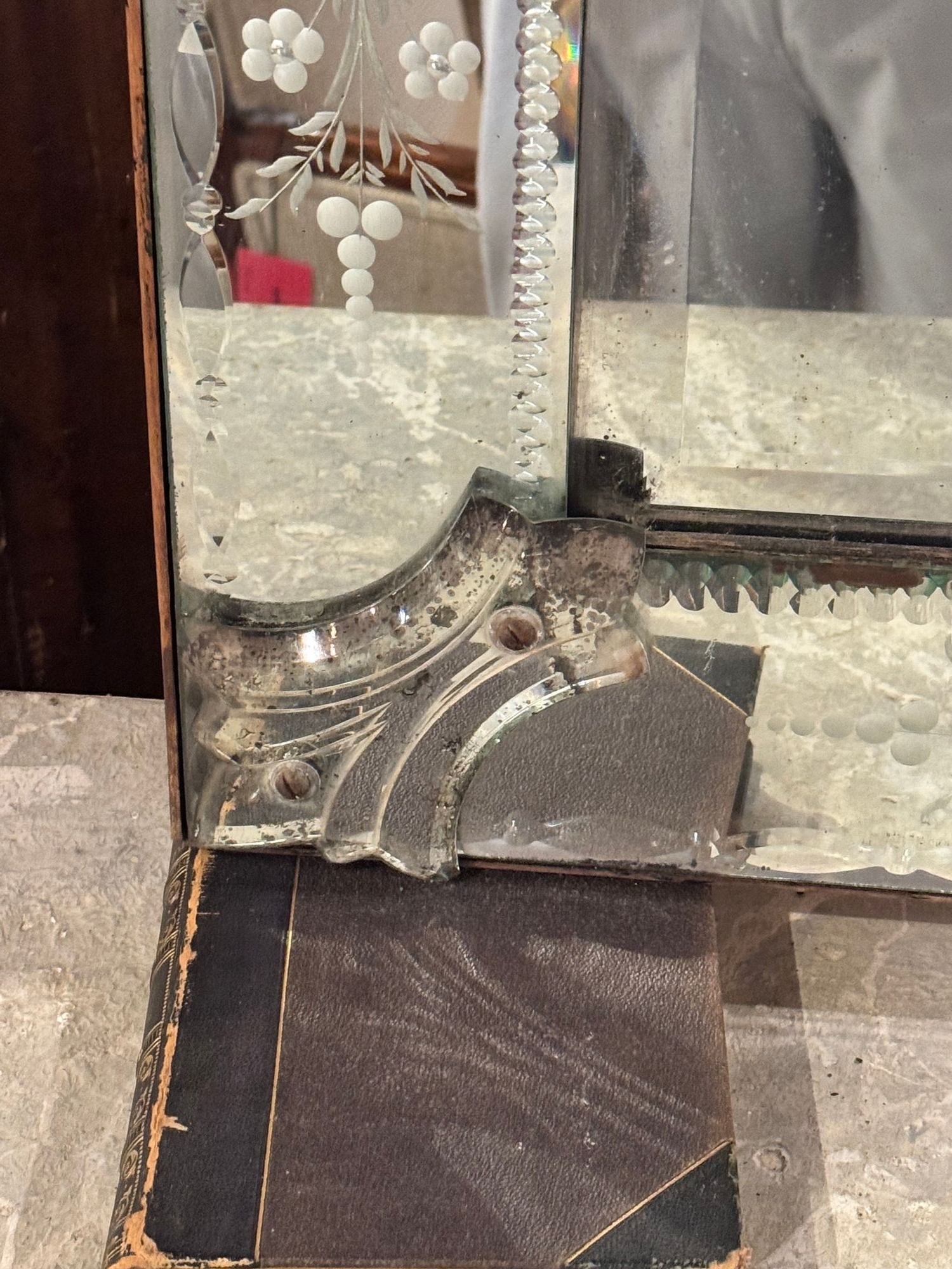 Early 20th c. Venetian Etched Mirror - Image 8