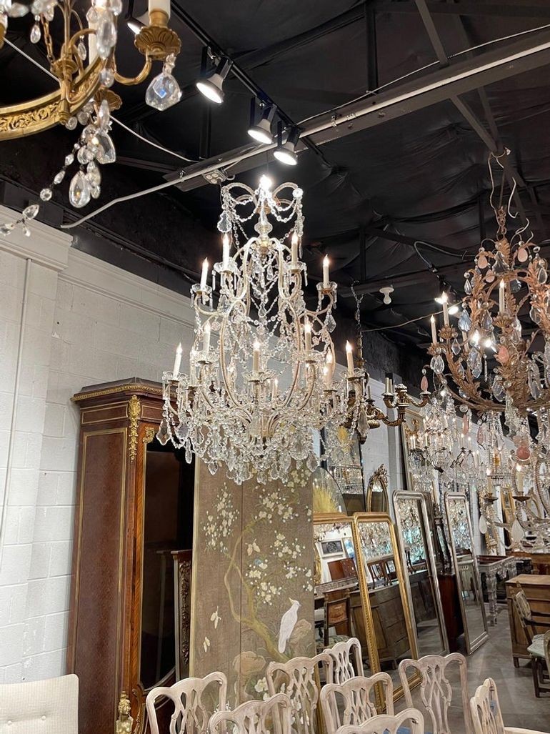 Large Scale Italian Beaded Crystal 18 Light Chandelier - Image 8